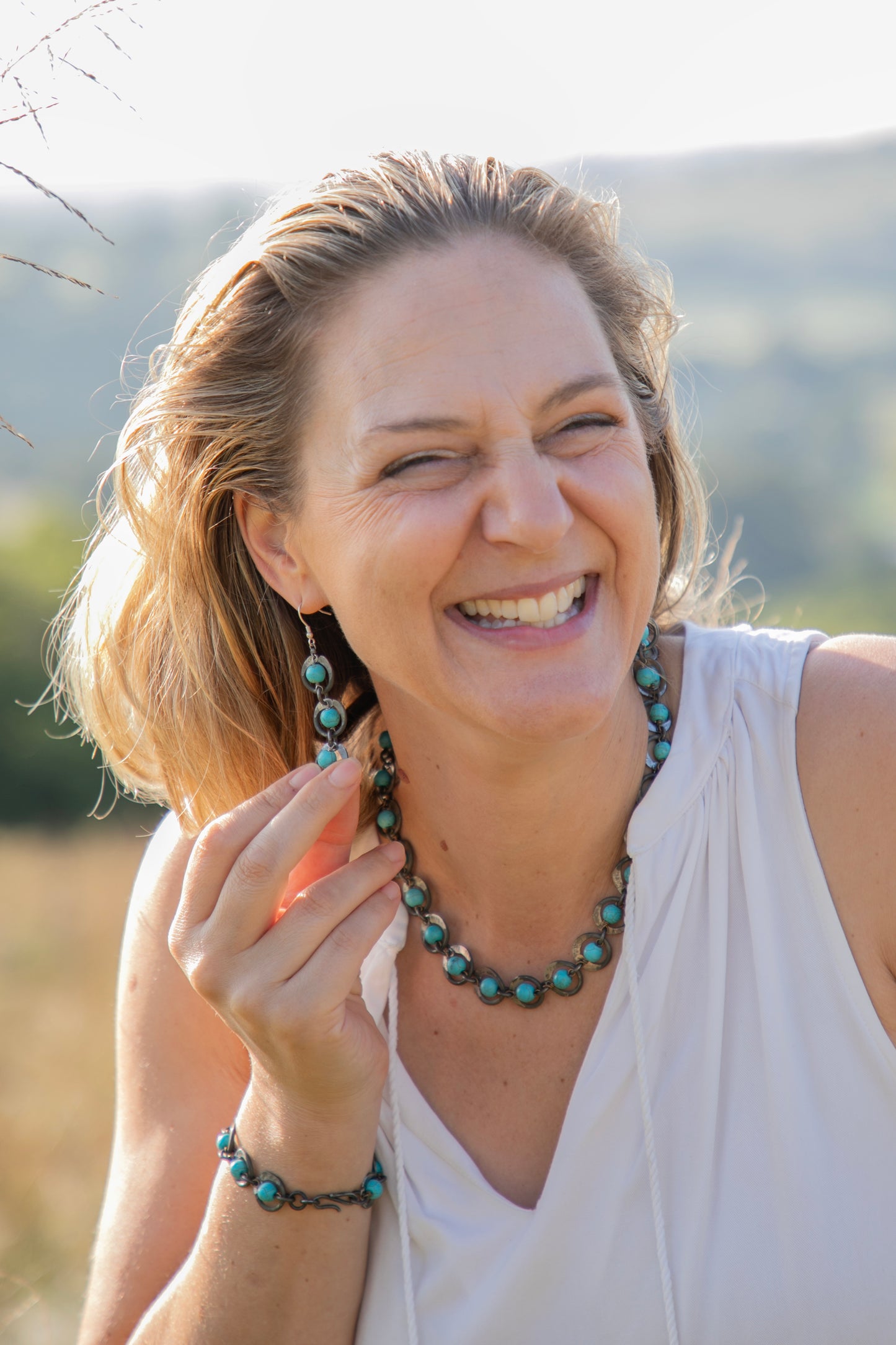 Snare chain necklace with turquoise