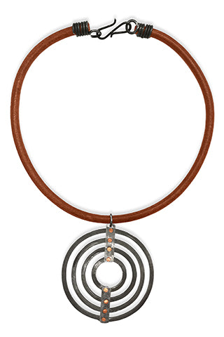 Concentric snare necklace