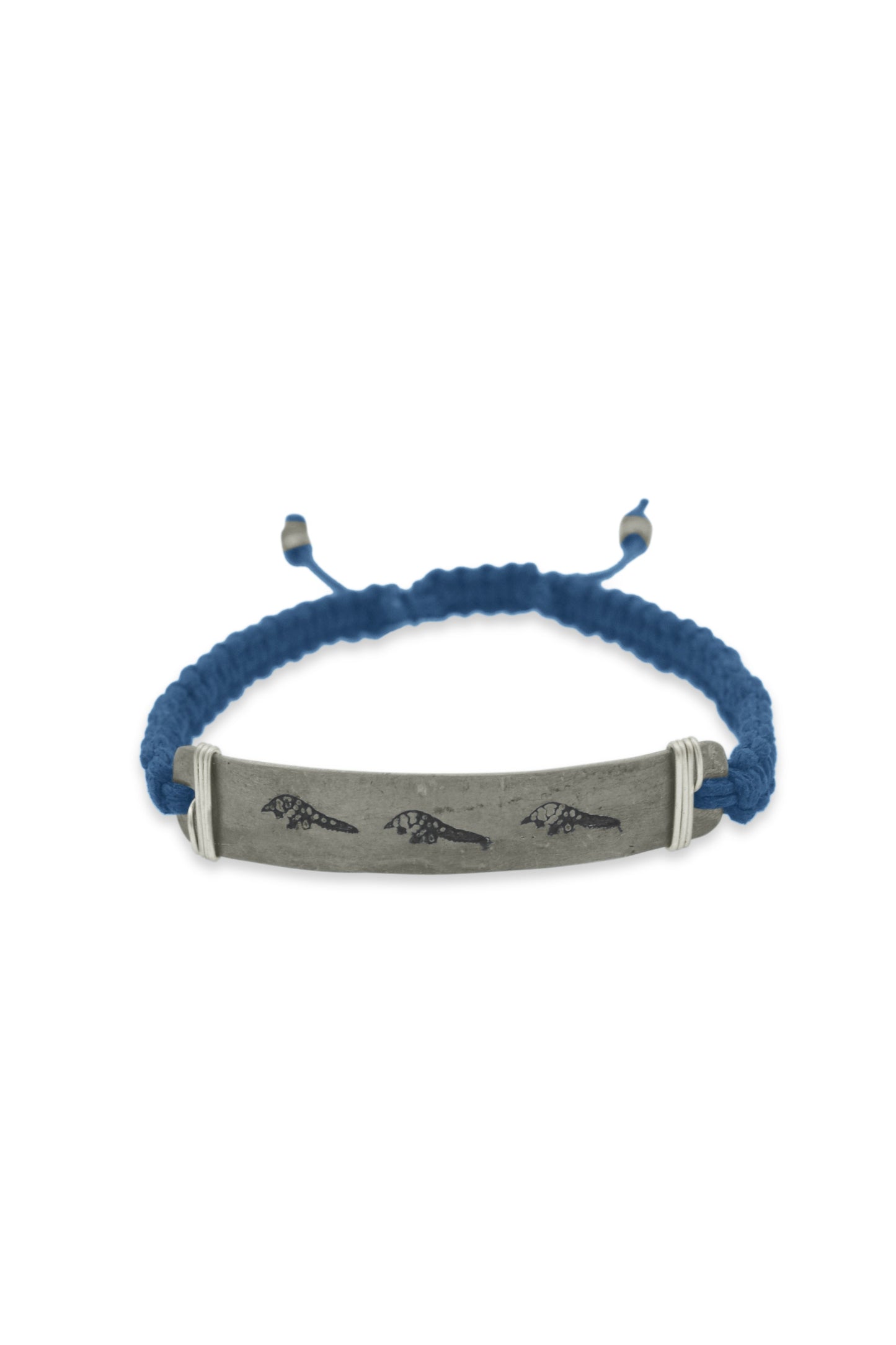 Hammered snare bracelet with pangolin stamp