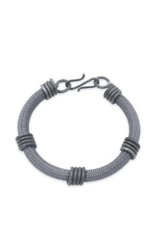 Paracord snare bracelet simple