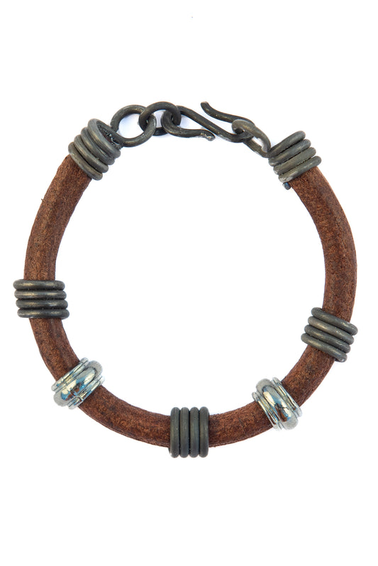 Leather snare bracelet with metal beads