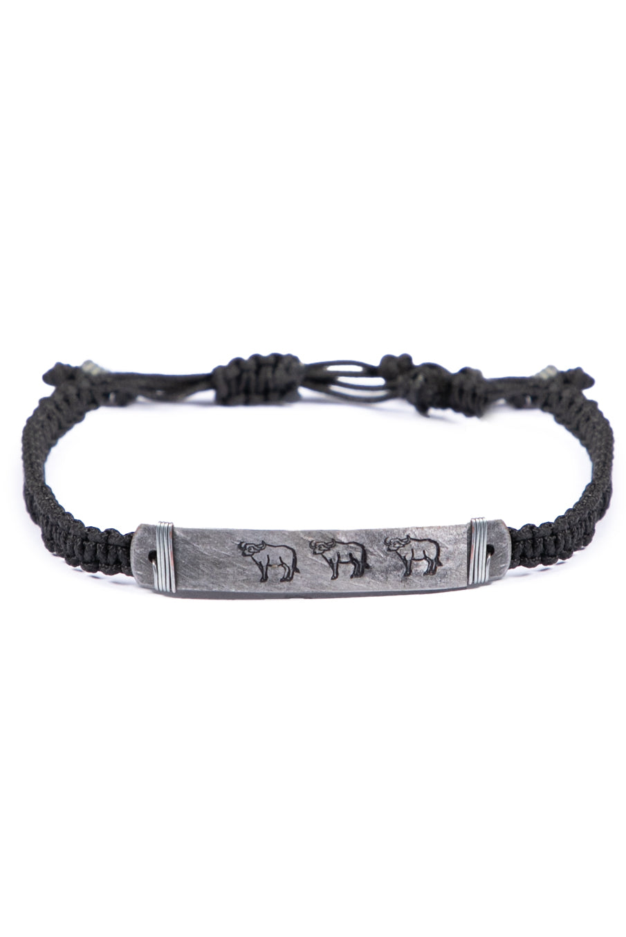 Hammered snare bracelet with buffalo stamp