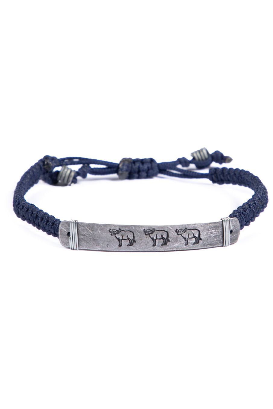 Hammered snare bracelet with buffalo stamp