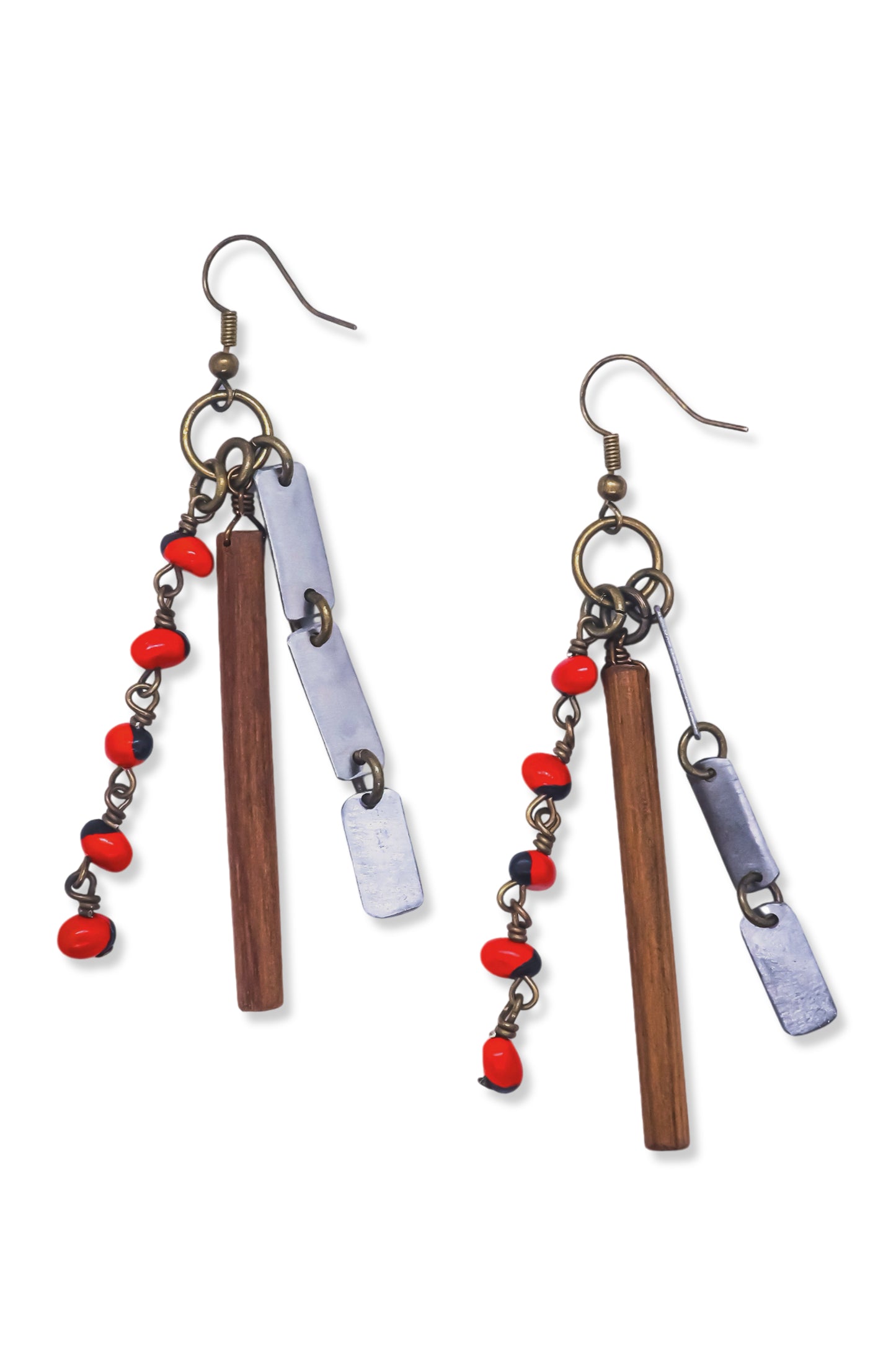 Organic element snare earrings in lucky bean