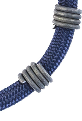 Paracord snare bracelet simple