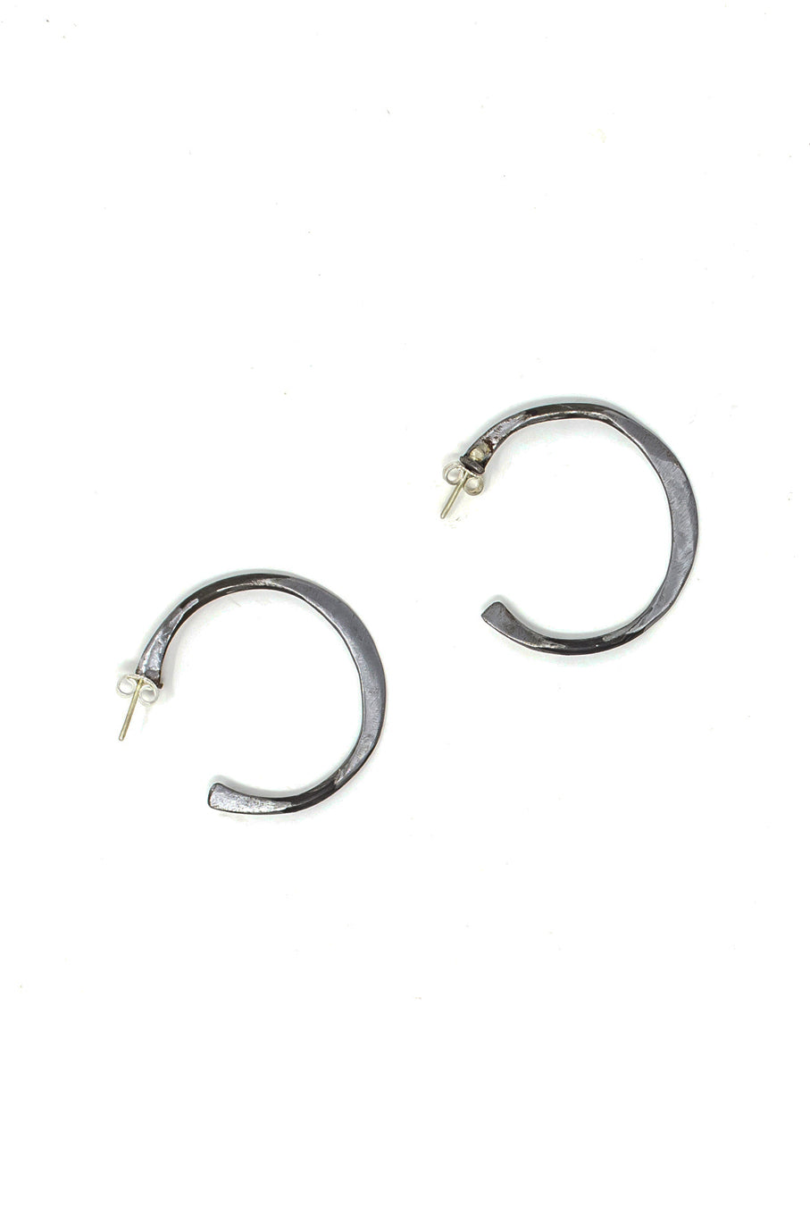 Concentric snare earrings