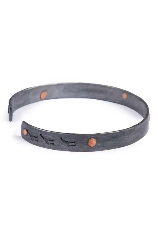 Gladiator snare bracelet