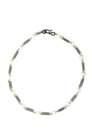Snare links necklace in white pearl